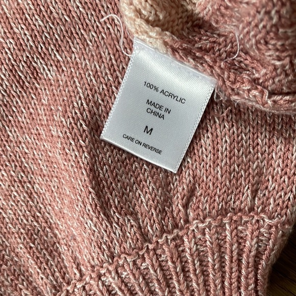 Pink ombré colorblock knit sweater - Picture 5 of 5